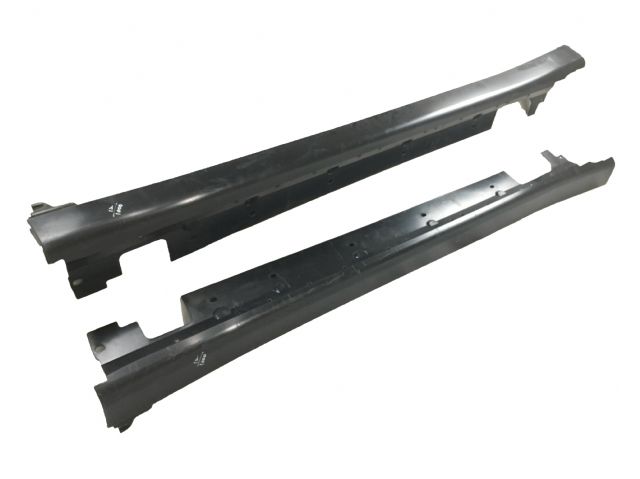 BMW X1 F49 SIDE SKIRT