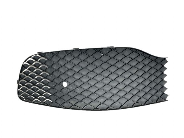 M. BENZ V-CLASS W447 OUTER GRILLE W/ PDC RH